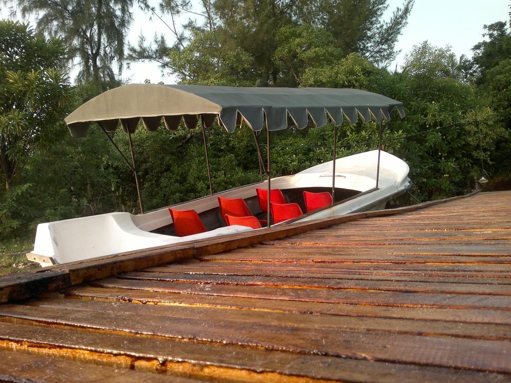 Lord Of The Forest Hotel Batticaloa Bilik gambar