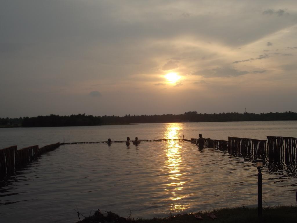 Lord Of The Forest Hotel Batticaloa Luaran gambar